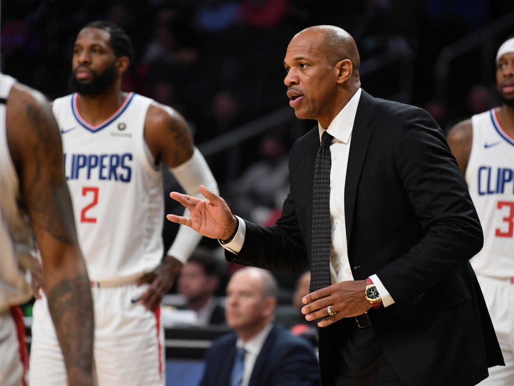 女足必须在 女足必须在